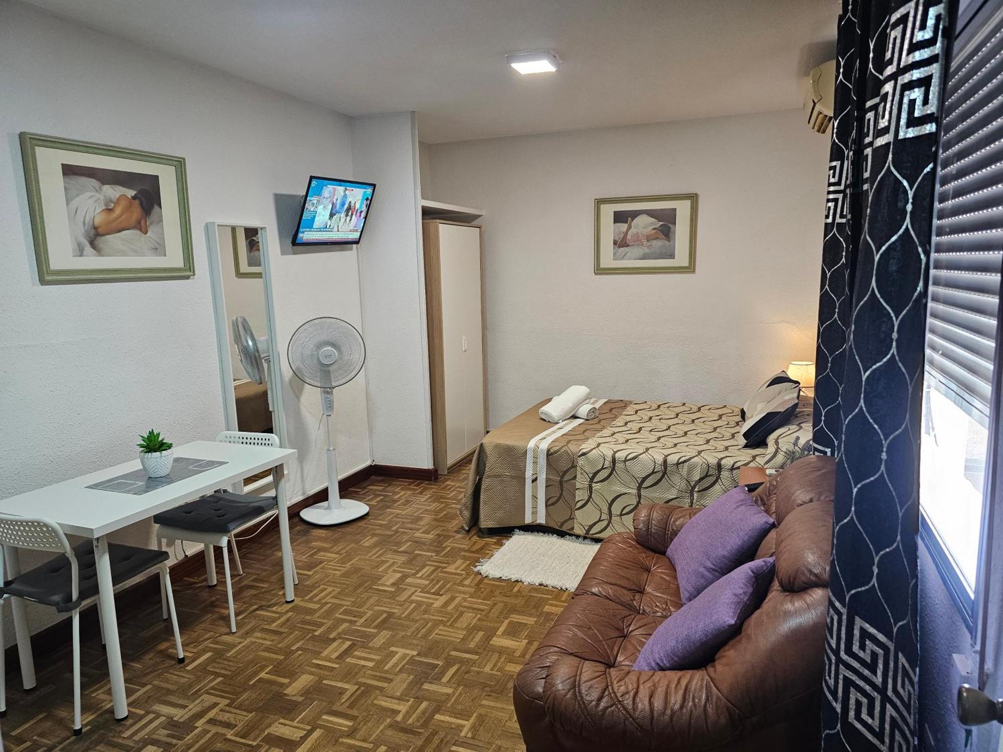 Apartamento En La Calle Hortaleza De Madrid Centro Стая снимка